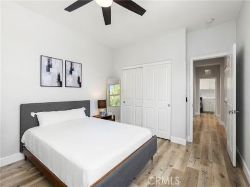 205 Mantle , Irvine, CA