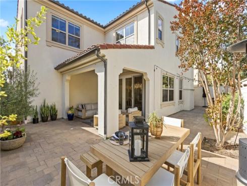 205 Mantle , Irvine, CA