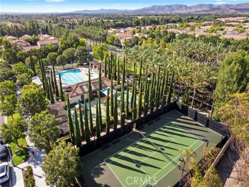 205 Mantle , Irvine, CA