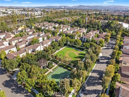 205  Mantle  , Irvine, CA