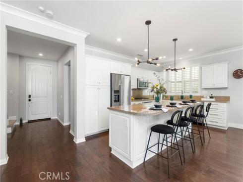 205 Mantle , Irvine, CA
