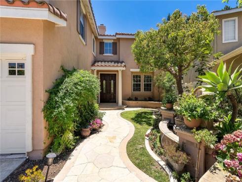 10  Japonica  , Irvine, CA