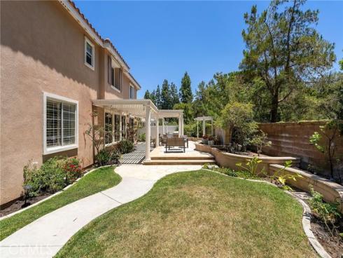 10  Japonica  , Irvine, CA
