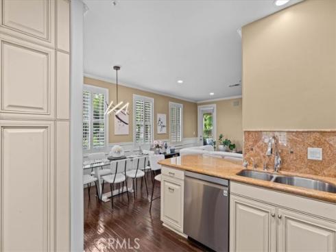 3160 Watermarke , Irvine, CA