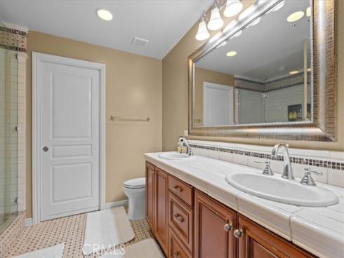 3160 Watermarke , Irvine, CA