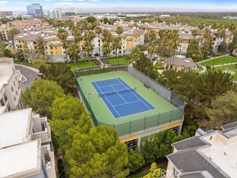 3160 Watermarke , Irvine, CA