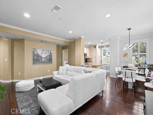3160 Watermarke , Irvine, CA