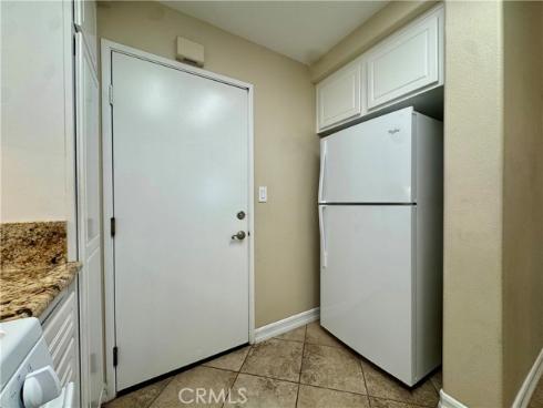 1003  Solvay Aisle  , Irvine, CA