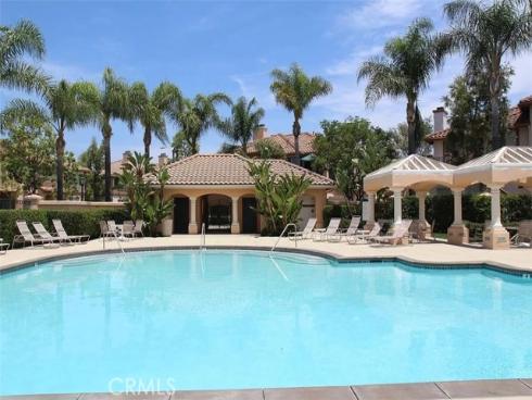 1003  Solvay Aisle  , Irvine, CA
