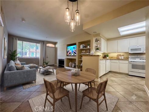 1003  Solvay Aisle  , Irvine, CA