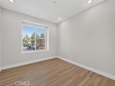 90 Topaz , Irvine, CA