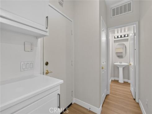 90 Topaz , Irvine, CA