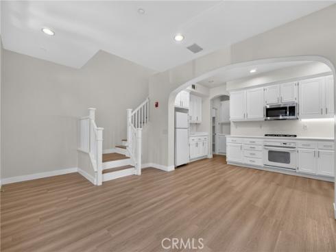 90 Topaz , Irvine, CA