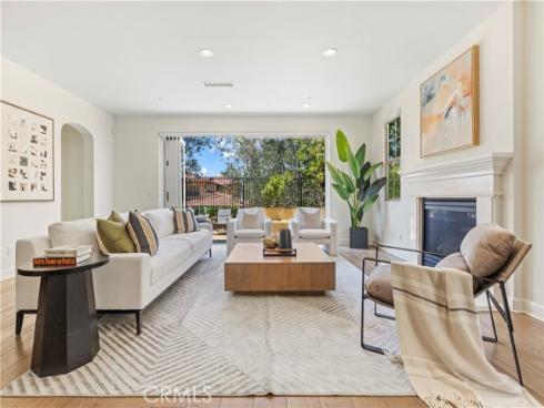 122 Catalonia , Irvine, CA