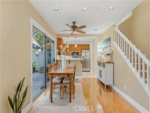 18 Parthenia , Irvine, CA