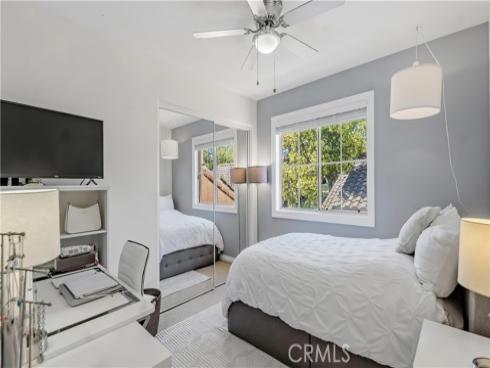 18 Parthenia , Irvine, CA