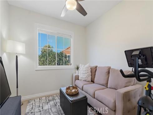 18 Parthenia , Irvine, CA
