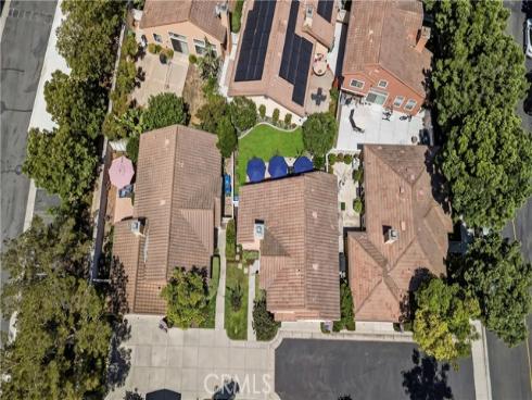18 Parthenia , Irvine, CA