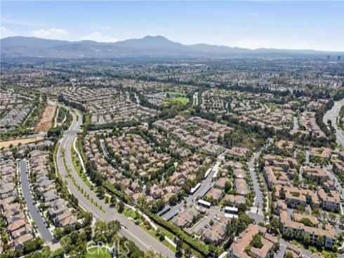 18 Parthenia , Irvine, CA