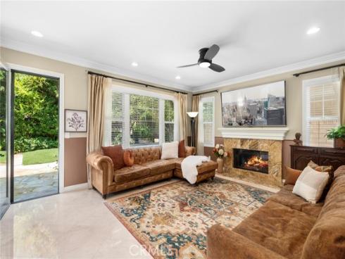 5 Franklin , Irvine, CA