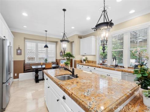 5 Franklin , Irvine, CA