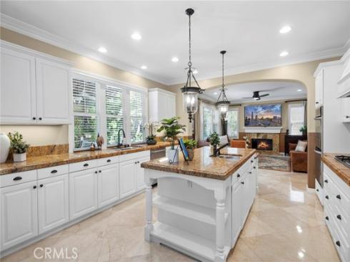 5 Franklin , Irvine, CA