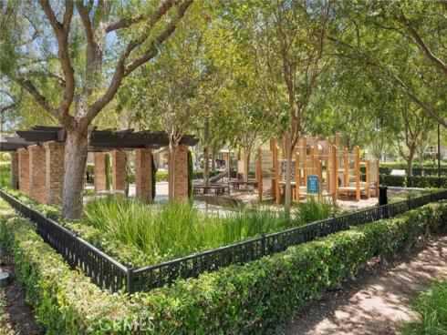 5 Franklin , Irvine, CA