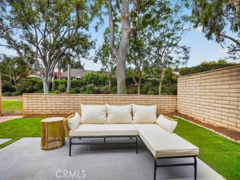 27 Dogwood , Irvine, CA