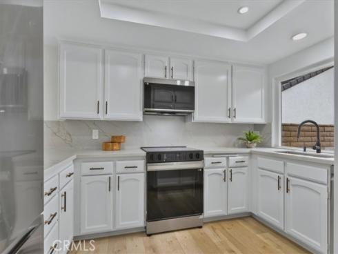 27 Dogwood , Irvine, CA