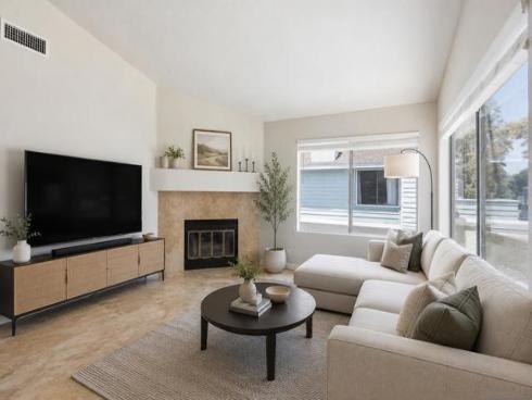 387 Deerfield 77 , Irvine, CA