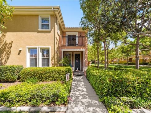 111 Chantilly