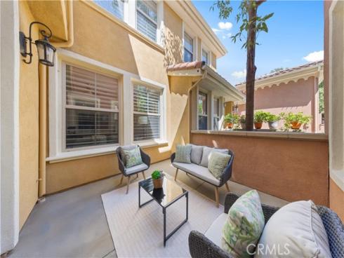 111 Chantilly , Irvine, CA