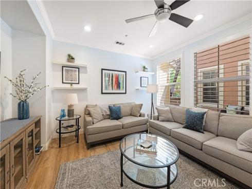 111 Chantilly , Irvine, CA