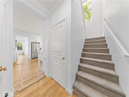 111 Chantilly , Irvine, CA