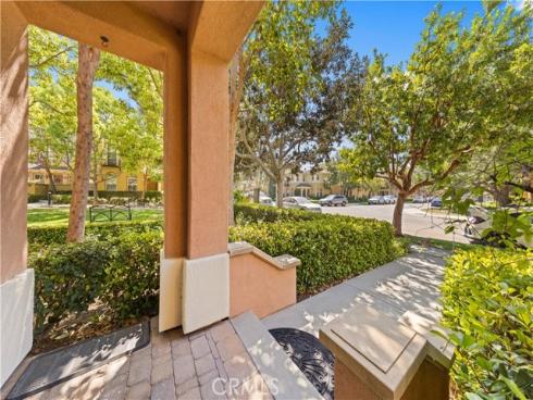 111 Chantilly , Irvine, CA