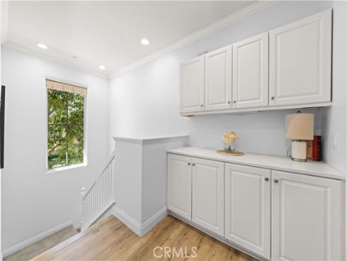 111 Chantilly , Irvine, CA