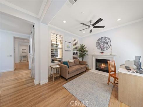 111 Chantilly , Irvine, CA