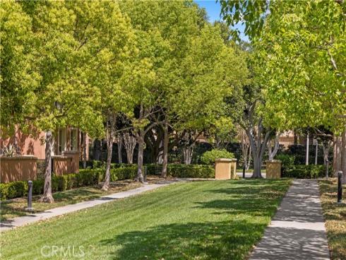 111 Chantilly , Irvine, CA