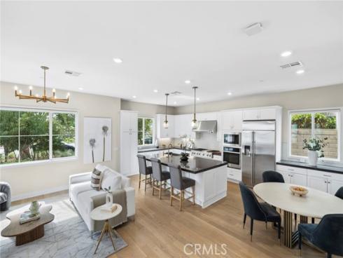 107  Spiral  , Irvine, CA