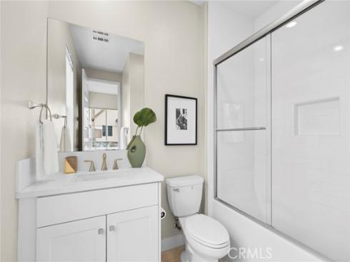107  Spiral  , Irvine, CA