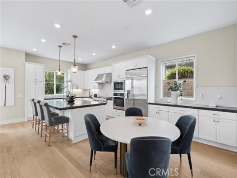 107  Spiral  , Irvine, CA