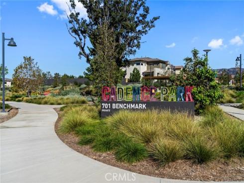 107  Spiral  , Irvine, CA