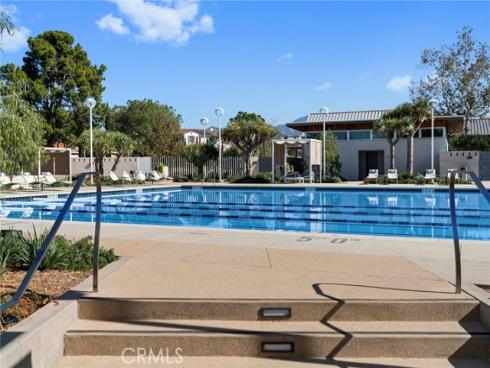 107  Spiral  , Irvine, CA