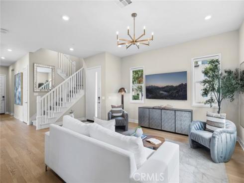 107  Spiral  , Irvine, CA