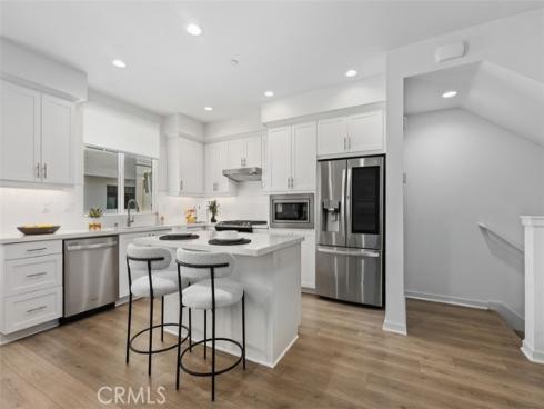 250 Novel , Irvine, CA