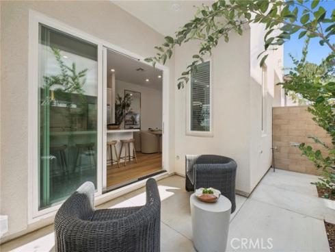 327 Baluster , Irvine, CA