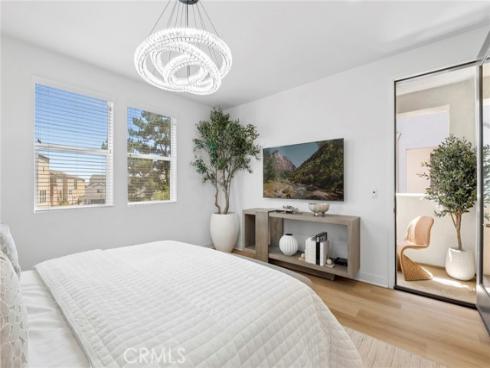 327 Baluster , Irvine, CA