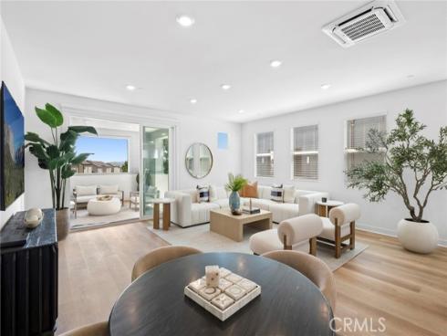 327 Baluster , Irvine, CA