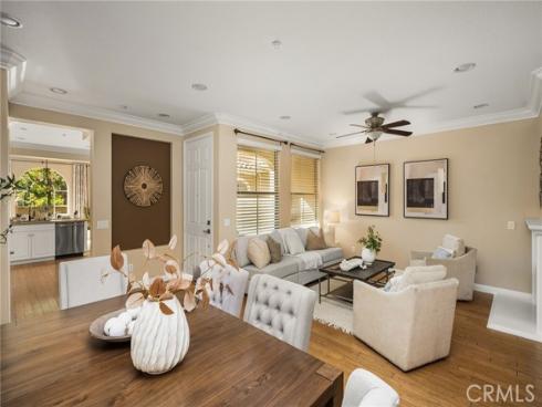 125 Chantilly , Irvine, CA