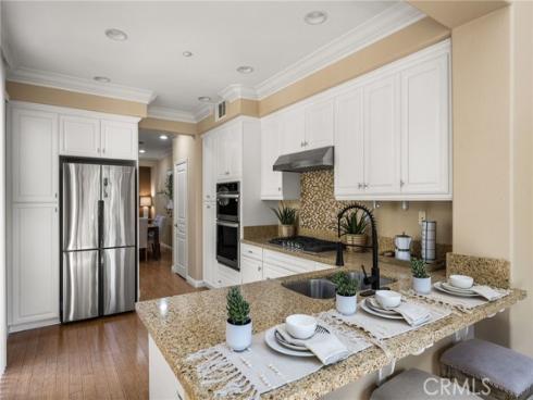 125 Chantilly , Irvine, CA